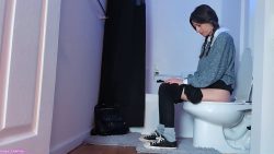 College Girl Wednesday Addams Peeing Voyeur 00001