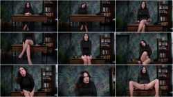 Sexy Boss Desperation Tease Pantyhose Pee.ScrinList